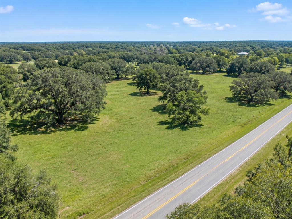 Illustrative commercial land in Florida